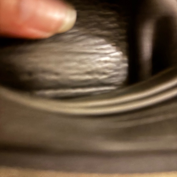 Black coach - Picture 8 of 10